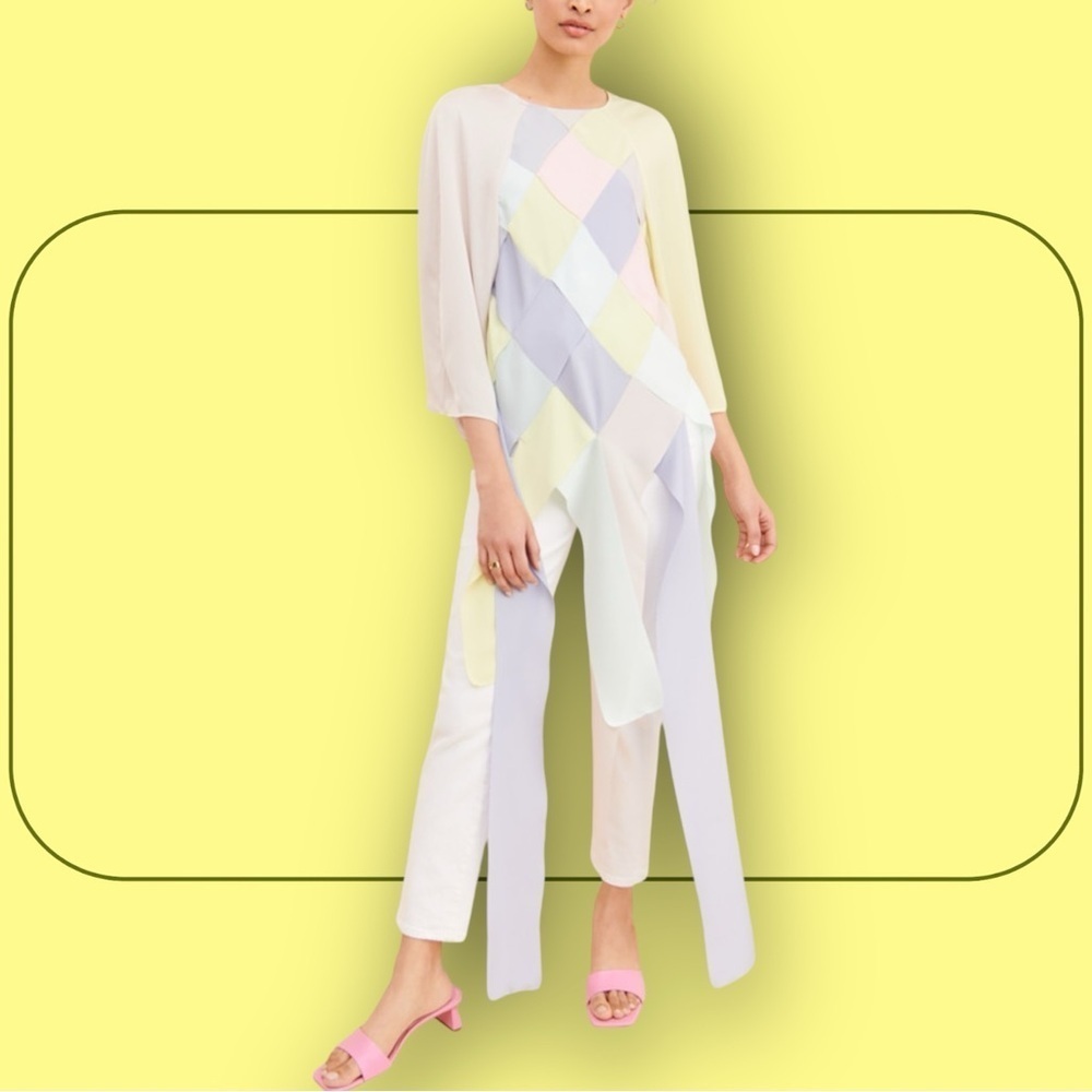 NWOT Naya Rea ‘Evelina’ Laser Cut Top in Multi-Color Pastels Size 4